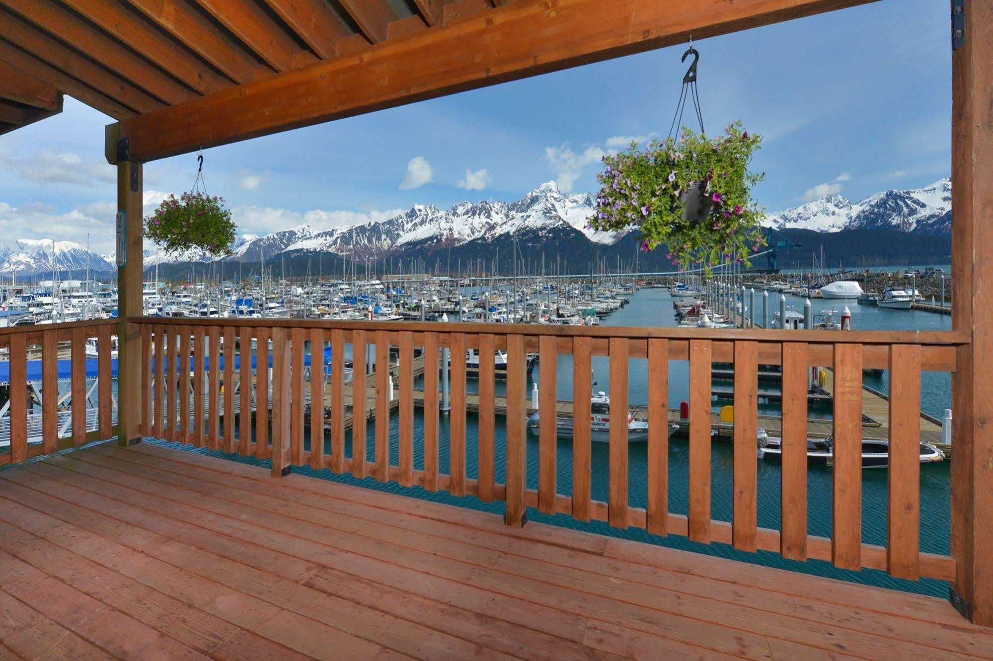 Safari Lodge Seward Exterior photo